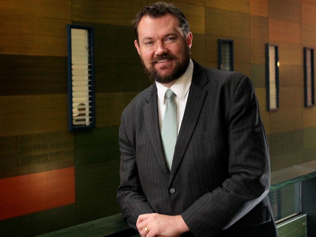 Paying a tax agent? One in three use ATO’S DIY option